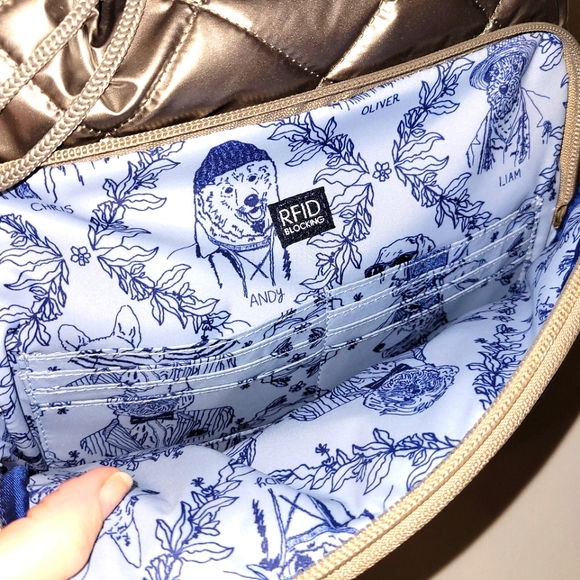 NWT Oliver Thomas Maxed Out Bucket Backpack Crossbody Bag Silver Taupe Metallic - Picture 3 of 11